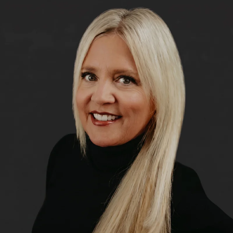 Tracy, Vice President of Sales at Rambunctious Rhino.